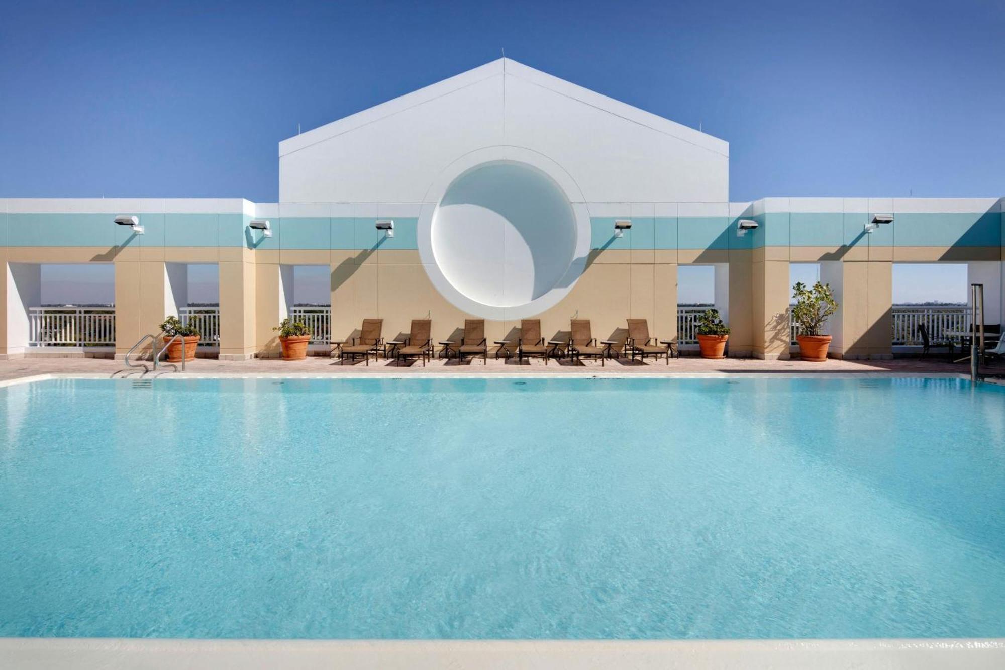 Sheraton Suites Fort Lauderdale West Плантейшън Екстериор снимка
